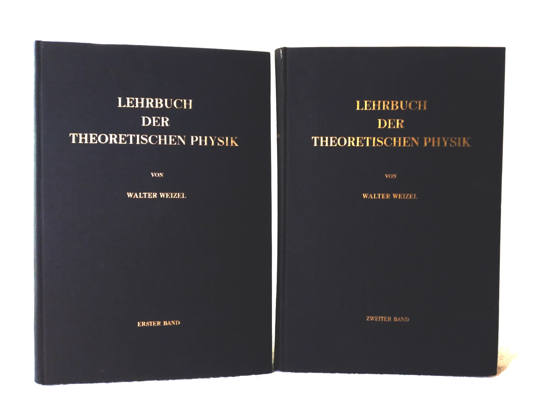 Lehrbuch der theoretischen Physik: Erster Band, Physik der Vorgnge Bewgung, Elektrizitt, Licht, Wrme; Zweiter Band, Struktur der Materie