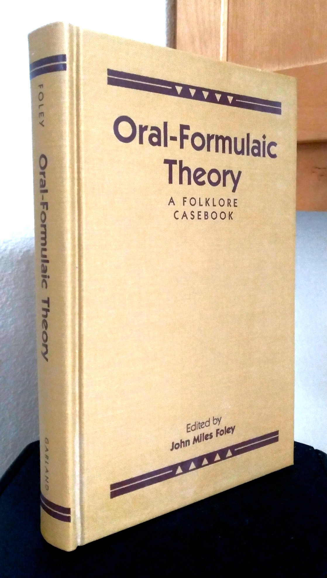 Oral-Formulaic Theory: A Folklore Casebook