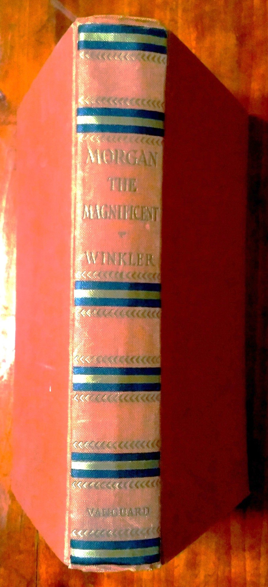 Morgan the Magnificent: the life of J. Pierpont Morgan (1837-1913)