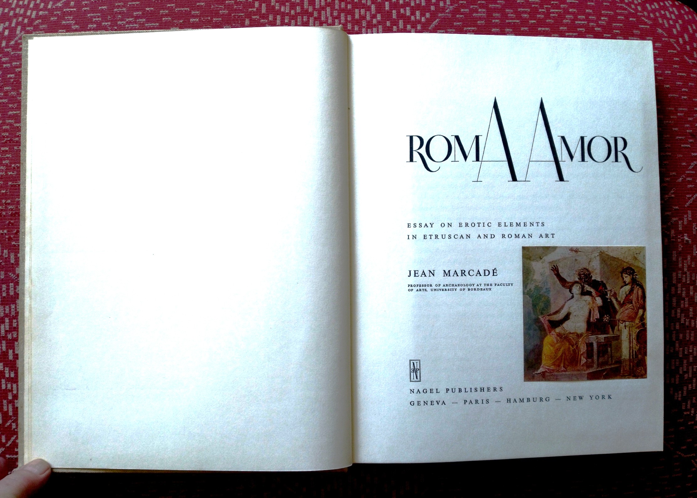 Image for Roma Amor: essay on erotic elements in Etruscan and Roman Art Roma Amor: essay on erotic elements in Etruscan and Roman Art