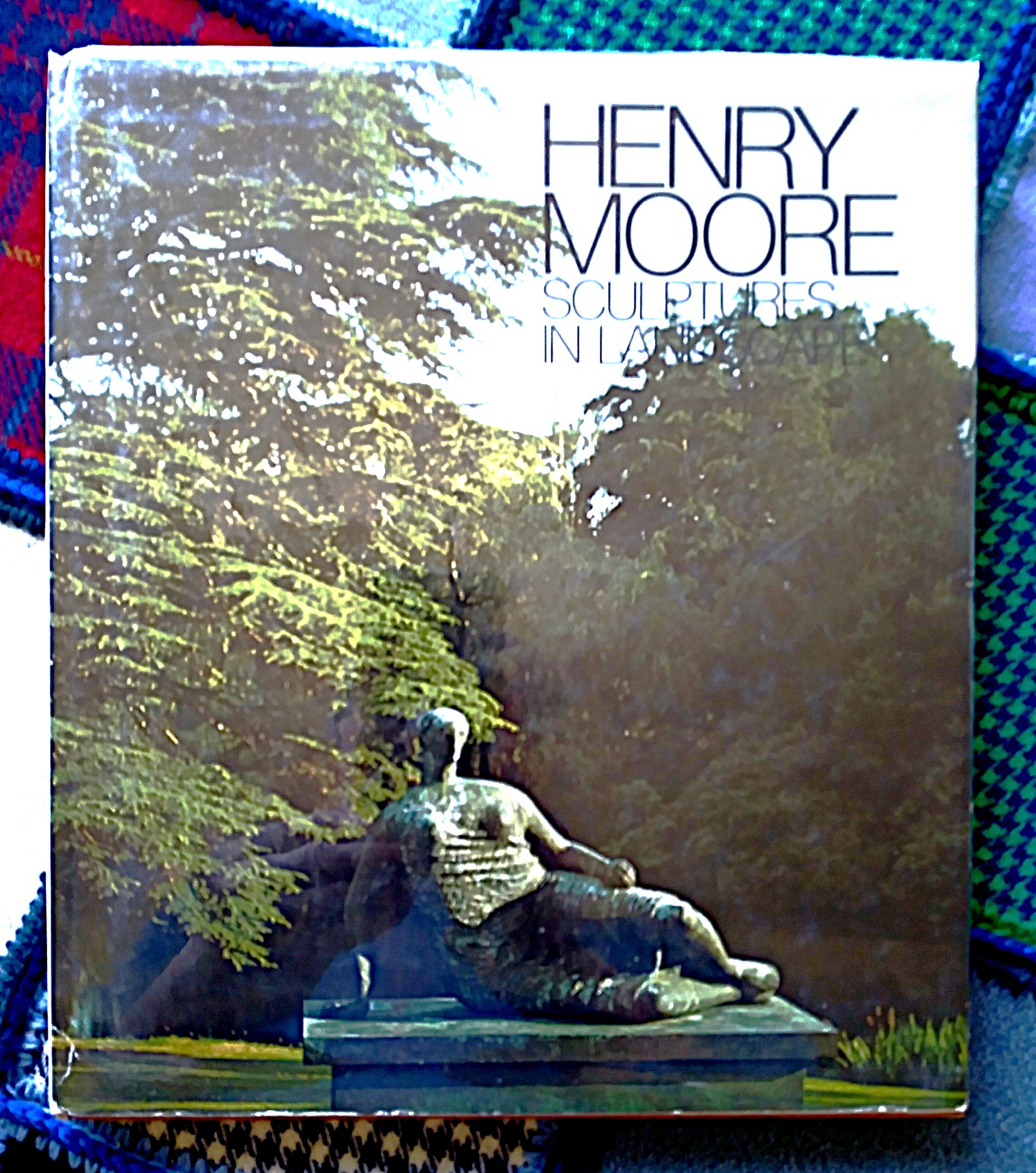 Henry Moore: Sculptures in Landscape