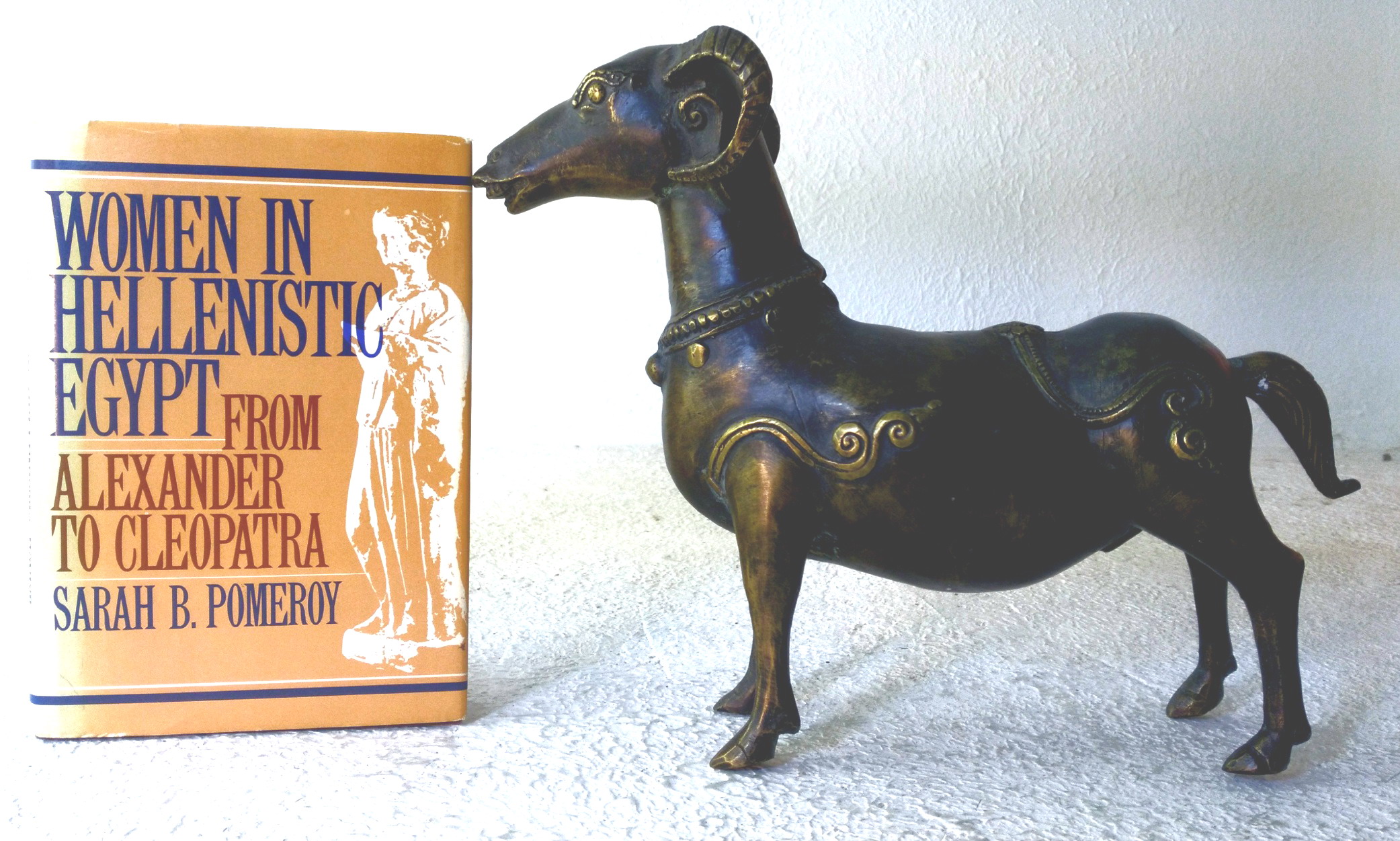 Women in Hellenistic Egypt From Alexander to Cleopatra