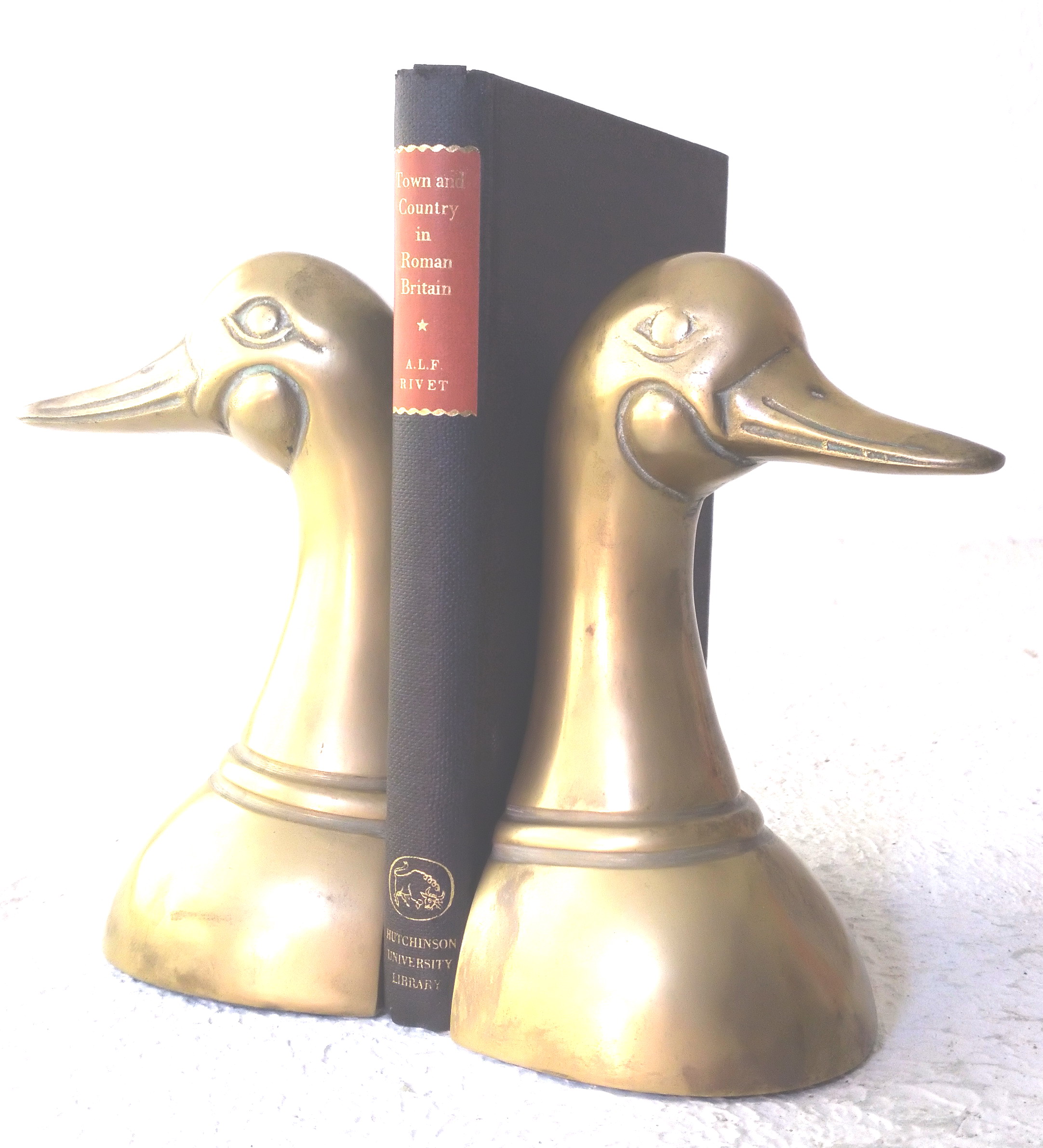 Image for Town and Country in Roman Britain Town and Country in Roman Britain