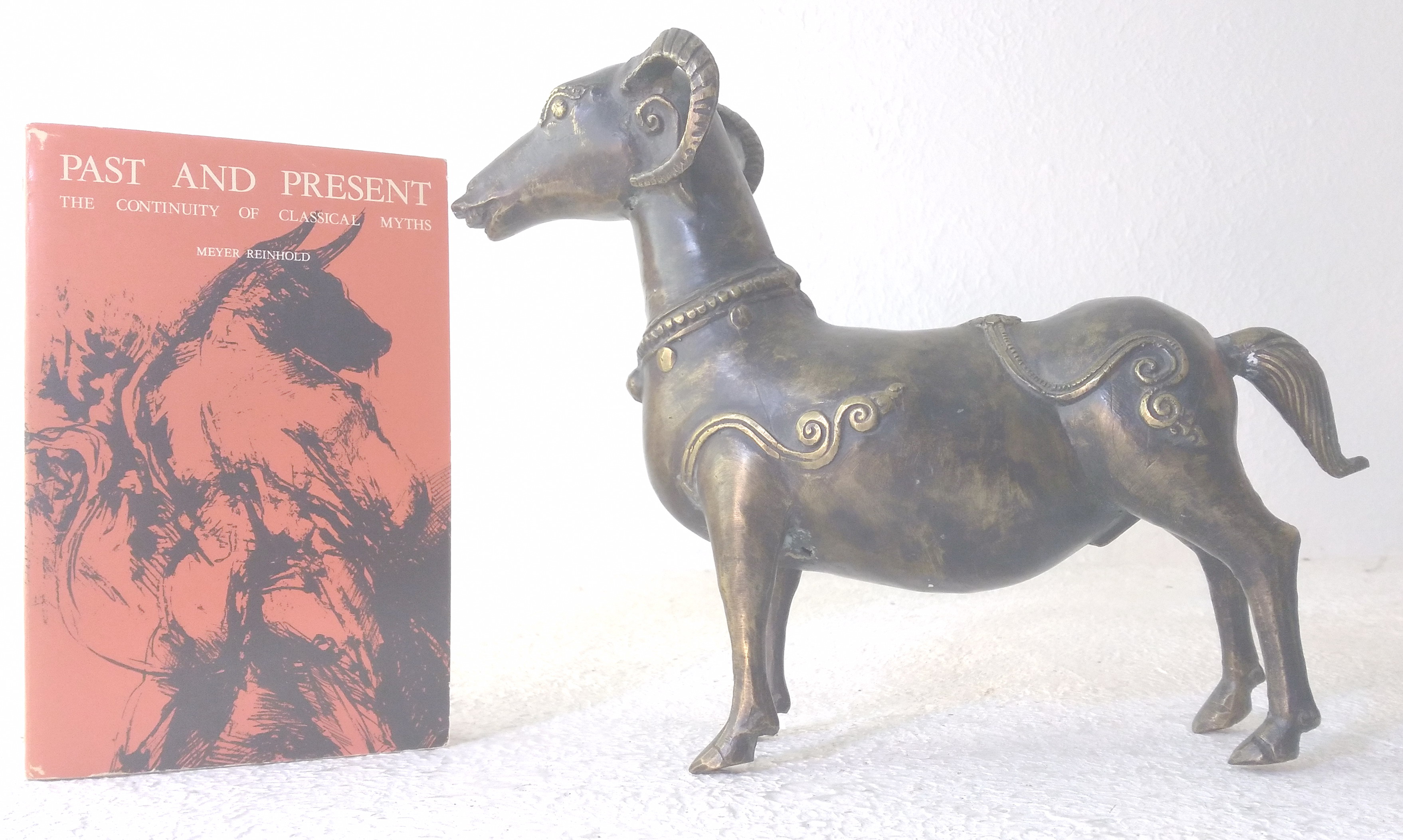 Image for Past and Present: the continuity of Classical Myths Past and Present: the continuity of Classical Myths