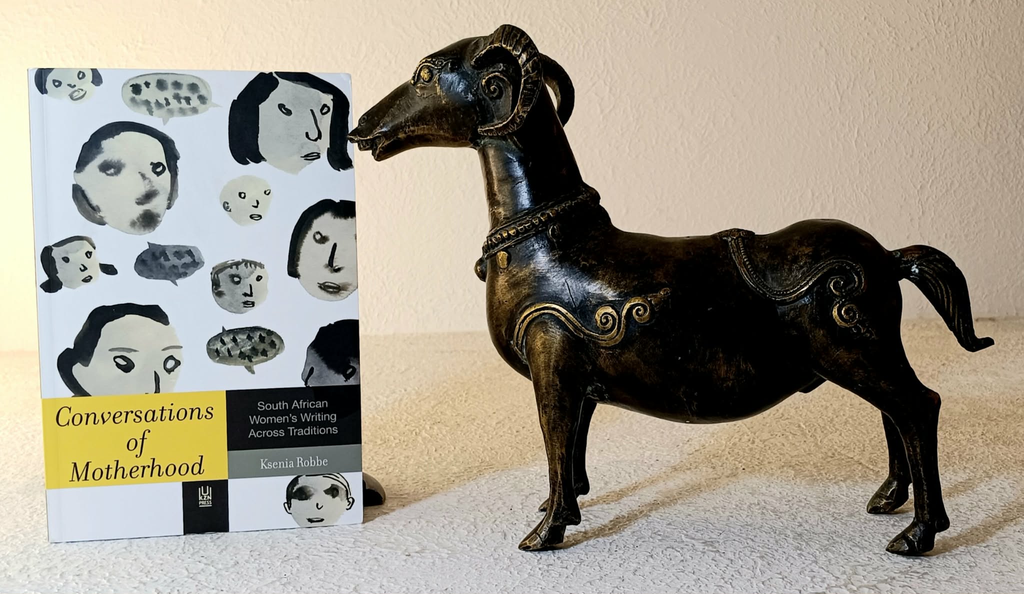 Conversations of Motherhood: South African Women's Writing Across Traditions