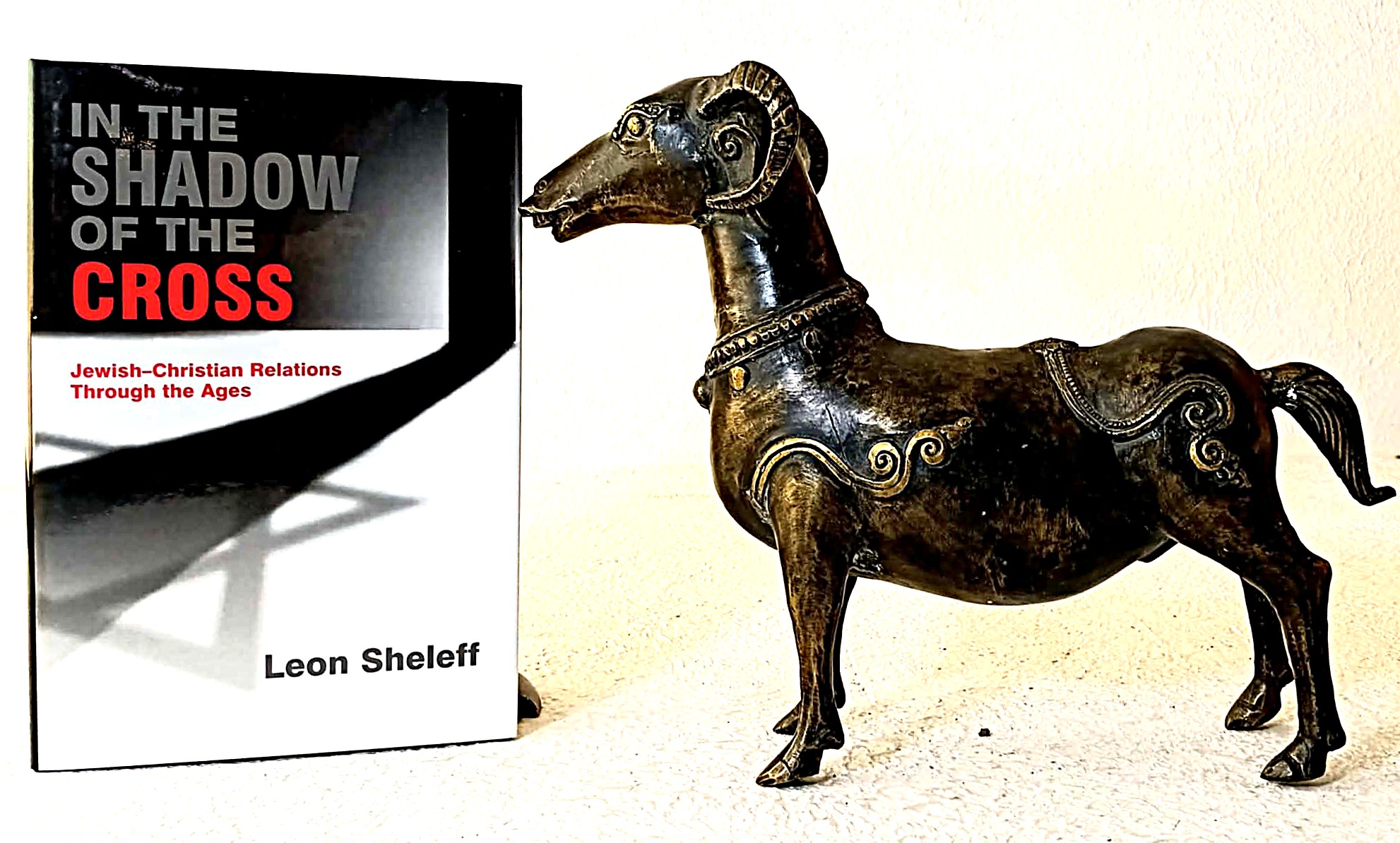In the Shadow of the Cross Jewish-Christian Relations through the Ages