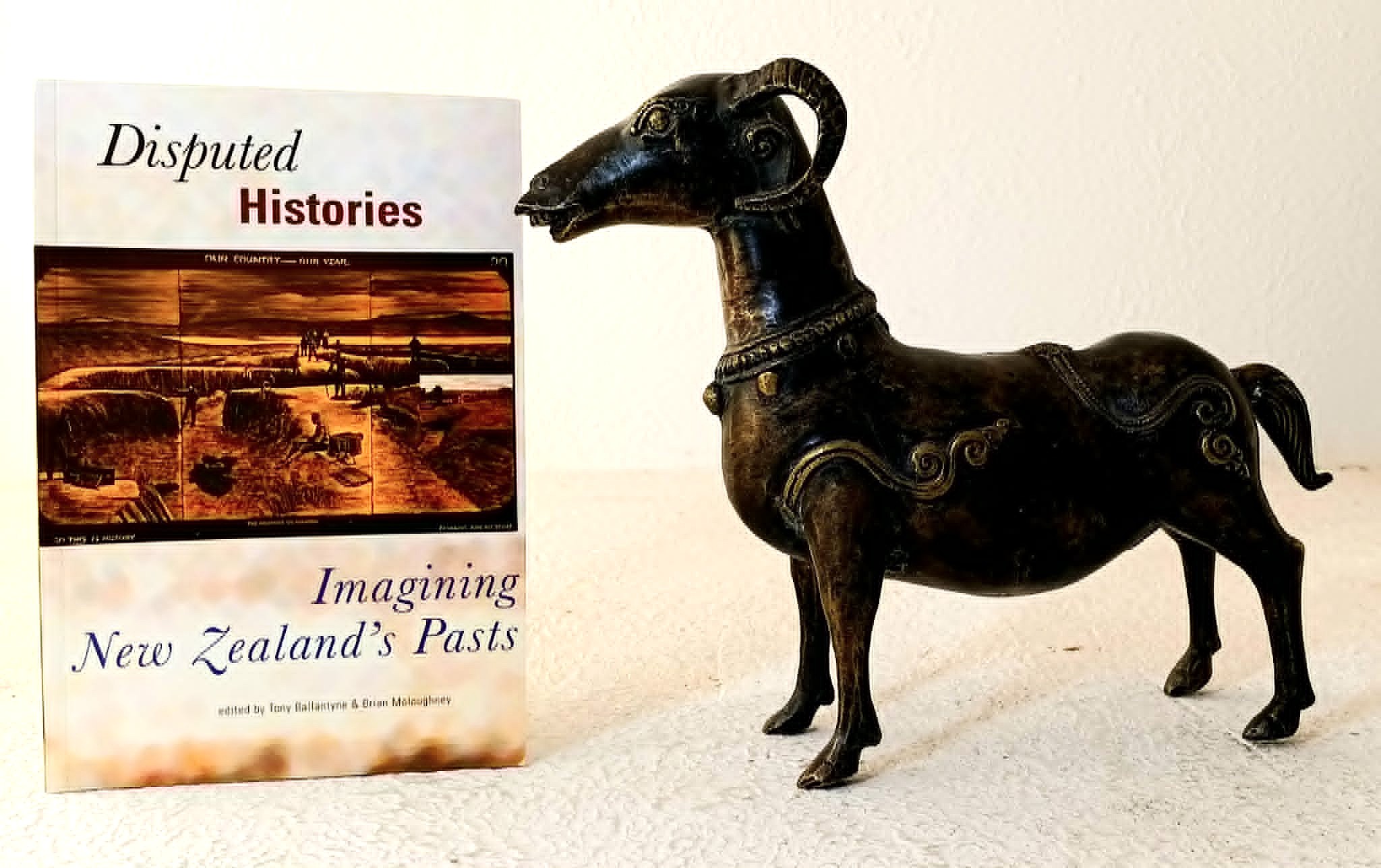 Image for Disputed Histories: imagining New Zealand's Pasts Disputed Histories: imagining New Zealand's Pasts